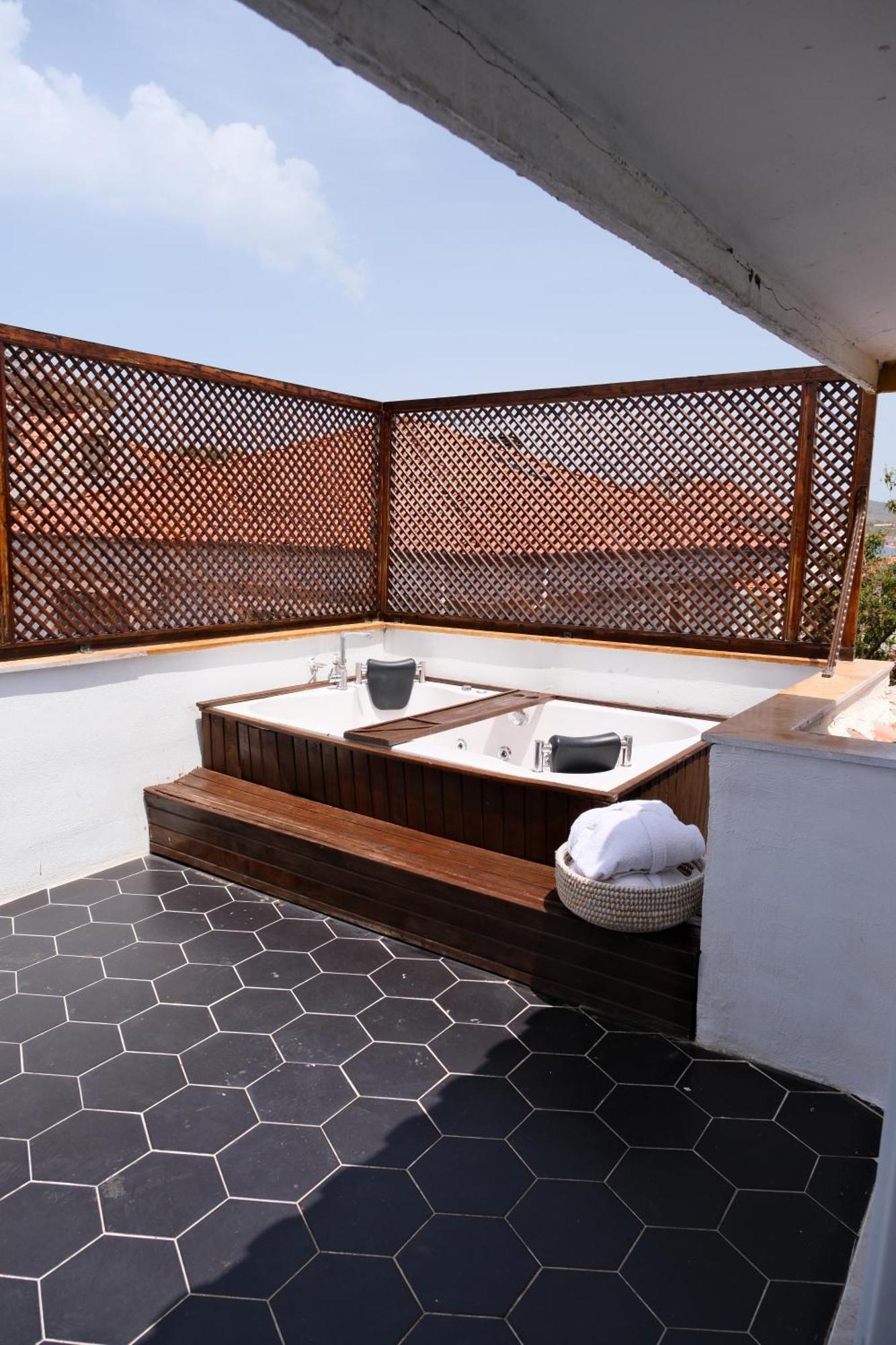 Tekhan Alacati Hotel Çeşme エクステリア 写真